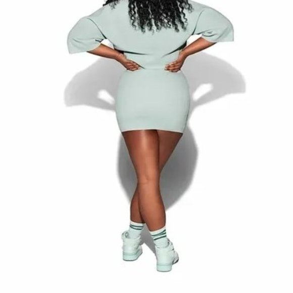 Adidas Ivy Park Women's Green Tint Knit Skirt Plus Size GV3979 - Picture 3 of 3